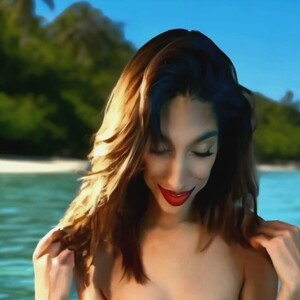 Silky_indian video