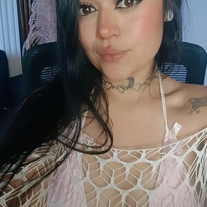 MiaMorelli featured webcam